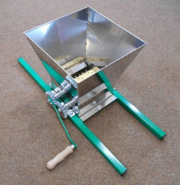 drtič na ovoce ruční